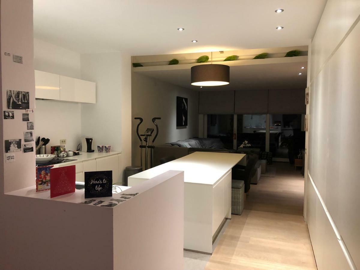 Home Bruges Cosy Comfort Modern Couple Privacy Walking Distance City Center Kitchen Terrace Garden ภายนอก รูปภาพ